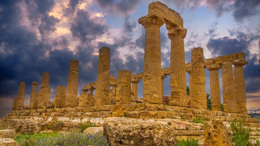 Temple of Hera Lacinia Agrigento on a cloudy day