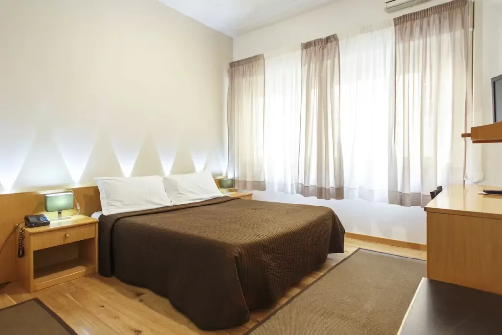 Hotel Del Viale clean room in Agrigento