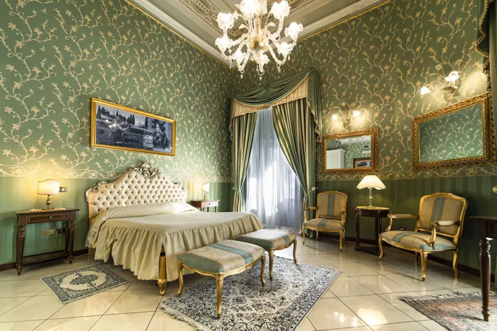 Classic Sicilian suite at Hotel Villa Romeo